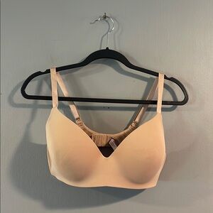 Victoria's Secret Cream Contoured Bras Intimates‎